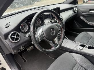 Mercedes GLA 200 AMG Pakket NAP Nederlandse Auto! Pano picture 8