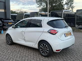 Renault Zoé R135 Intens 52 KWh KoopAccu! Bose NAP Nederlandse Auto! picture 5