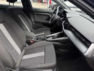 Audi A3 Limousine 30 TFSI S Edition Automaat picture 9