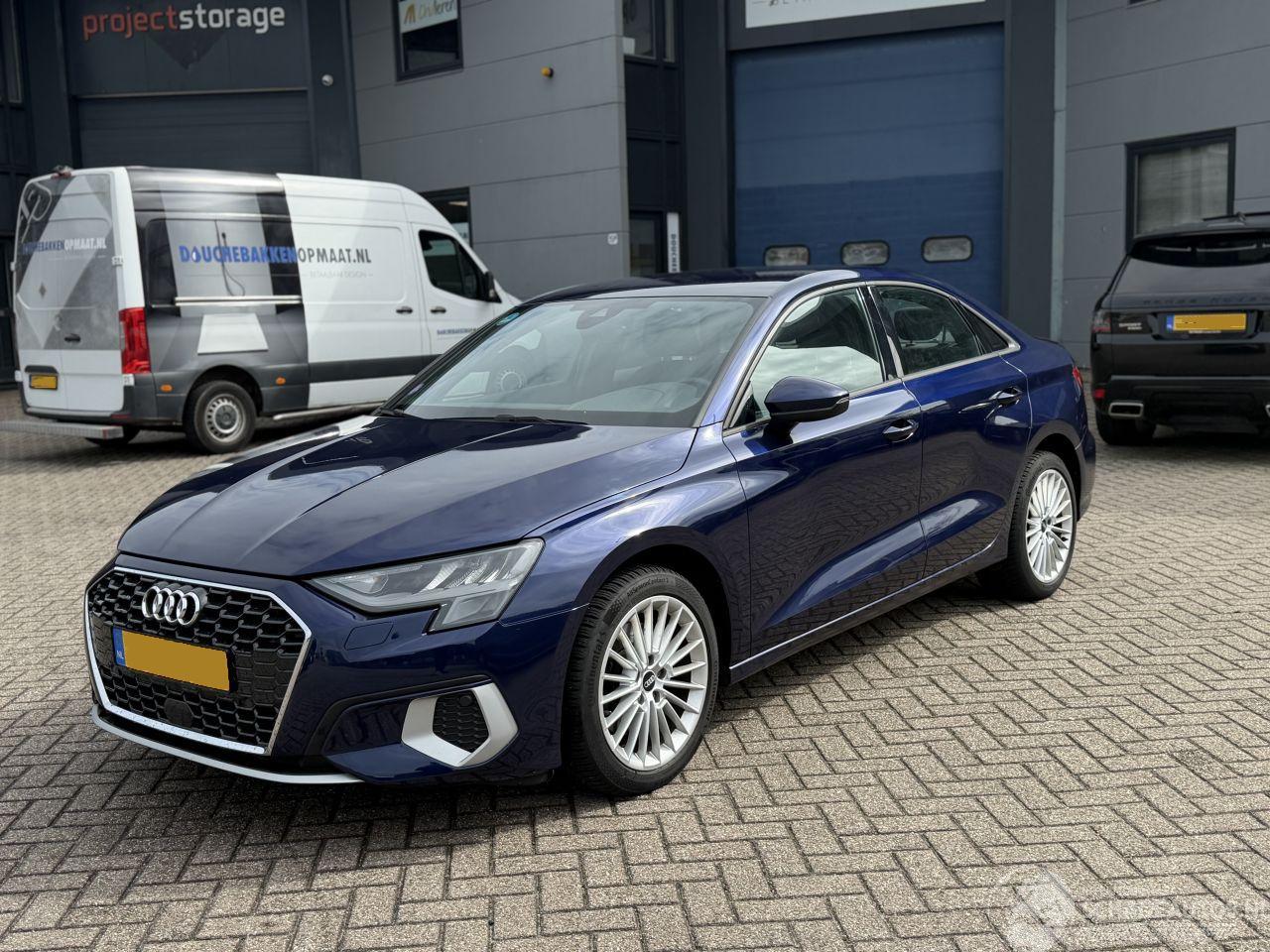 Audi A3 Limousine 30 TFSI S Edition Automaat