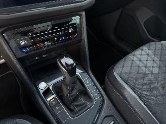 Volkswagen Tiguan 1.5 TSI DSG R-Line Pano NAP Nederlandse Auto! picture 9