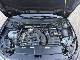Volkswagen T-Roc 1.5 TSI DSG Life picture 16
