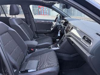 Volkswagen T-Roc 2.0 TDI 150Pk DSG R-Line Pano picture 13