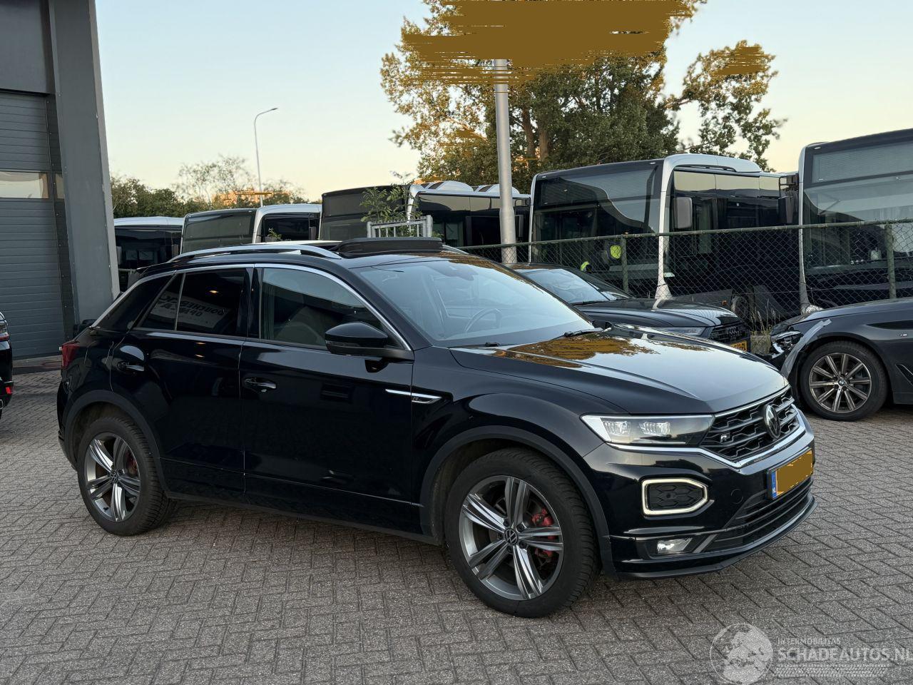 Volkswagen T-Roc 2.0 TDI 150Pk DSG R-Line Pano