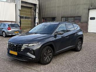 Damaged car Hyundai Tucson 1.6 T-GDI MHEV Comfort 2022/9