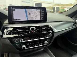 BMW 5-serie 520e M-Pakket NAP Nederlandse Auto picture 10