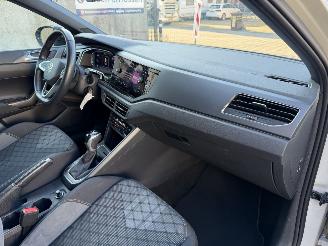 Volkswagen Taigo 1.0 TSI DSG 110Pk R-line NAP Nederlandse Auto picture 12