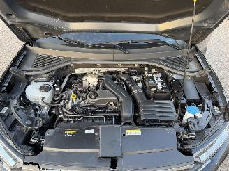 Volkswagen T-Roc 1.5 TSI Life Bussines Iq Light NAP Nederlandse Auto picture 13