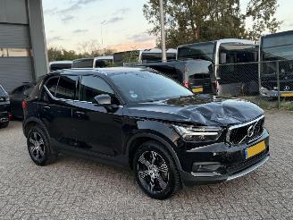 Volvo XC40 2.0 T4 Inscription NAP Nederlandse Auto picture 2