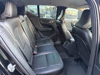 Volvo XC40 2.0 T4 Inscription NAP Nederlandse Auto picture 14