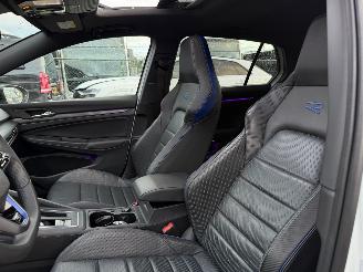 Volkswagen Golf 2.0 TSI R 320Pk Pano Harman Kardon Head-Up picture 8