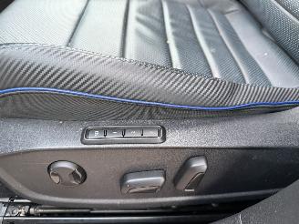 Volkswagen Golf 2.0 TSI R 320Pk Pano Harman Kardon Head-Up picture 16