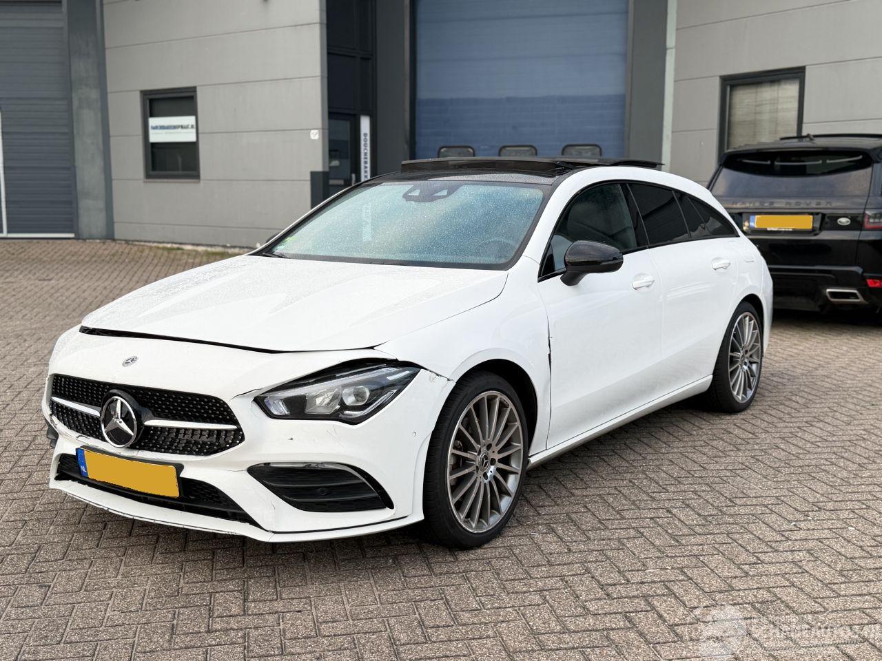 Mercedes Cla-klasse 220D Premium Plus Pano Sfeerverlichting