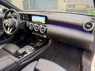 Mercedes Cla-klasse 220D Premium Plus Pano Sfeerverlichting picture 12