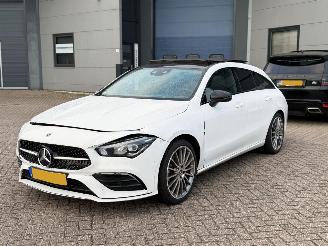 Avarii autoturisme Mercedes Cla-klasse 220D Premium Plus Pano Sfeerverlichting 2020/3