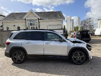 Mercedes GLB 180 AMG Pakket 7Persoons Pano Sfeerverlichting Memory picture 3