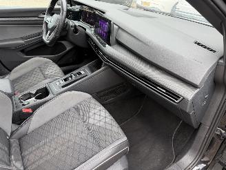Volkswagen Golf 1.5 eTSI R-Line Pano Automaat picture 11