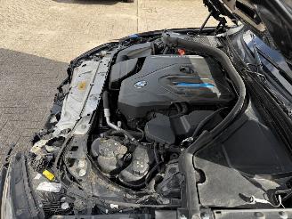 BMW 3-serie 320e M-Pakket Pano picture 19