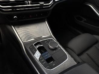 BMW 3-serie 320e M-Pakket Pano picture 11