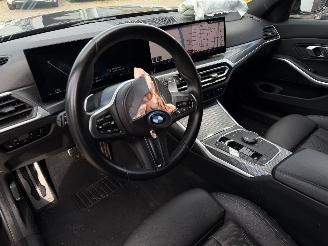BMW 3-serie 320e M-Pakket Pano picture 7