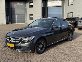 Avarii autoturisme Mercedes C-klasse 250i Prestige Schuifdak 2015/11