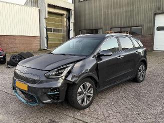 Kia e-Niro 64 KWh ExecutiveLine JBl Nap Nederlandse Auto picture 2
