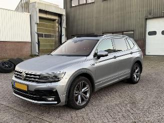 Damaged car Volkswagen Tiguan 1.5 TSI DSG Allspace R-Line Pano Nap Nederlandse Auto 2019/6