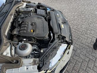 Skoda Superb 1.5 TSI Automaat Sportline NAP Nederlandse Auto picture 18