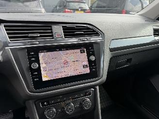 Volkswagen Tiguan 2.0 TDI 4Motion 239Pk Allspace Automaat R-Line picture 10