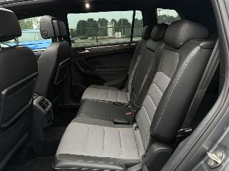Volkswagen Tiguan Allspace 1.5 TSI 7Persoons R-Line Pano DynAudio NAP Nederlandse Auto picture 18