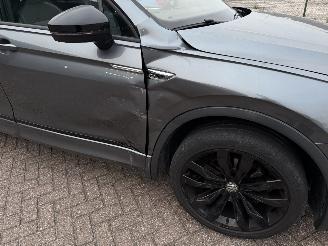 Volkswagen Tiguan Allspace 1.5 TSI 7Persoons R-Line Pano DynAudio NAP Nederlandse Auto picture 22