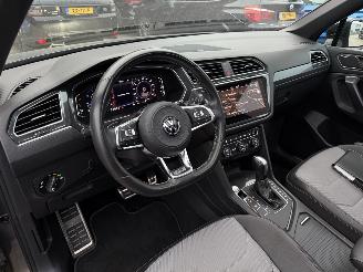 Volkswagen Tiguan Allspace 1.5 TSI 7Persoons R-Line Pano DynAudio NAP Nederlandse Auto picture 9