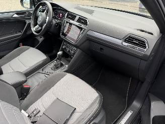 Volkswagen Tiguan Allspace 1.5 TSI 7Persoons R-Line Pano DynAudio NAP Nederlandse Auto picture 21