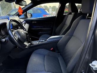 Toyota C-HR 1.8 Hybrid GR Sport Executive picture 9