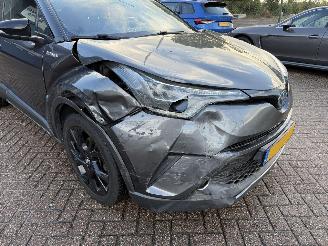Toyota C-HR 1.8 Hybrid GR Sport Executive picture 19