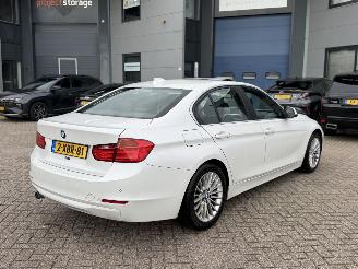BMW 3-serie 320D High Executive Harman Kardon picture 5