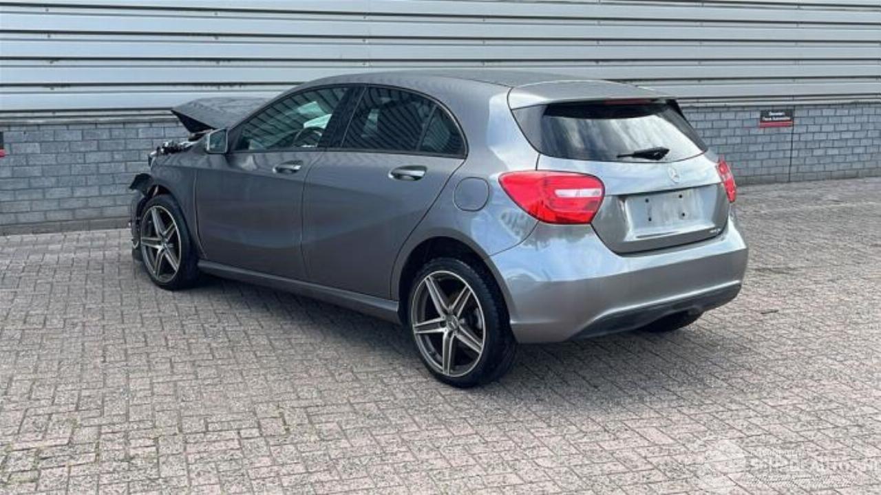 Mercedes A-klasse A (W176), Hatchback, 2012 / 2018 1.5 A-180 CDI, A-180d 16V