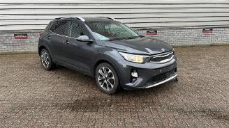 Salvage car Kia Stonic Stonic (YB), SUV, 2017 1.4 MPI 16V 2019/4