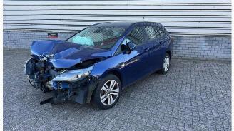 Salvage car Opel Astra Astra K Sports Tourer, Combi, 2015 / 2022 1.2 Turbo 12V 2021/4