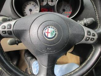 Alfa Romeo 147 1.9 JTD DISTINCTIVE CLIMA picture 14