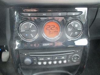 Citroën C3 1.0 PURETECH COLLECTION CLIMA picture 17