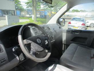 Volkswagen Transporter 2.5 TDI picture 13