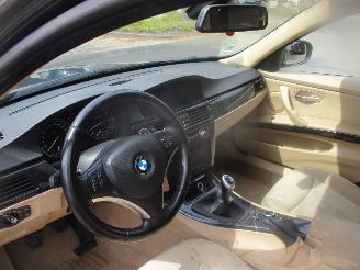 BMW 3-serie 318 I BUSINESS LINE CLIMA NAVI picture 11
