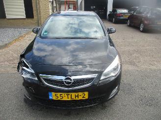 Opel Astra 1.4 BUSINESS EDITION AIRCO NAVI picture 3