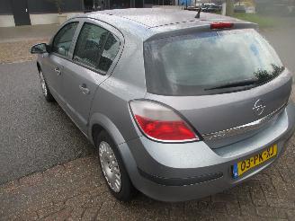 Opel Astra 1.4 I ESSENTIA  AIRCO picture 4