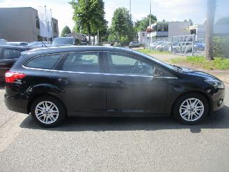 Ford Focus TITANIUM CLIMA NAVI picture 5