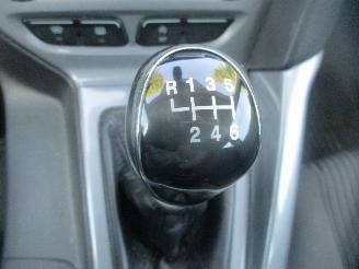Ford Focus TITANIUM CLIMA NAVI picture 10