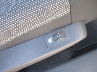 Citroën C4 cactus PURETECH BUSINESS CLIMA NAVI CLIMA  PANO picture 14