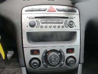 Peugeot 308 2X SW 1.6 I picture 11