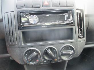 Volkswagen Polo 1.2 TRENDLINE 5 DEURS AIRCO picture 15